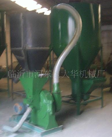 供應(yīng)新型一體式飼料粉碎攪拌機(jī)/攪拌機(jī)生產(chǎn)廠家