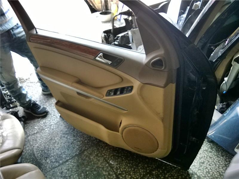 供應奔馳164后門，奔馳164ML350ML450車門總成 價格