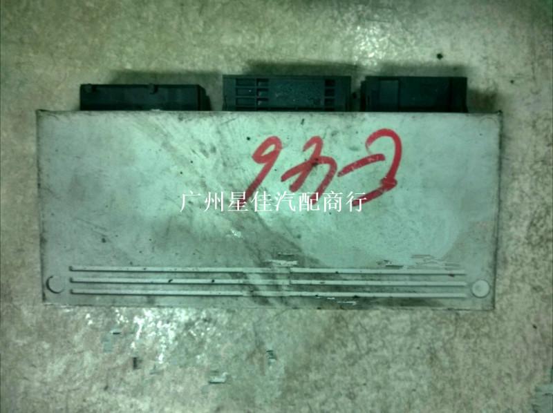 供應(yīng)廣州寶馬E46大燈光控制電腦模塊，3系氙氣電腦板配件320i