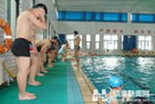 東莞成人學(xué)游泳少兒游泳培訓(xùn)恒溫池學(xué)游泳全年無休包教包會*