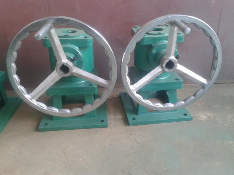 螺桿啟閉機(jī)圖片/螺桿啟閉機(jī)樣板圖 (3)