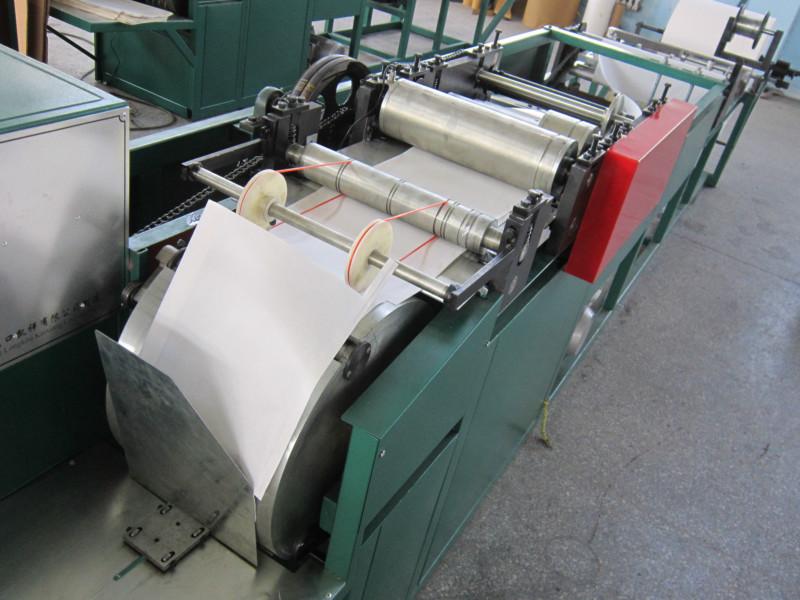 供應全自動檸檬果袋機/四川套檸檬紙袋成型機械/山東檸檬套袋機廠家