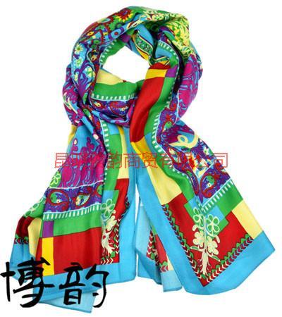 供應(yīng)*仿LV外貿(mào)圍巾 兩用披肩大方巾絲巾 外貿(mào)出口女 圍巾批發(fā)