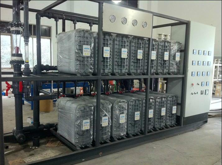 車用尿素液圖片/車用尿素液樣板圖 (3)