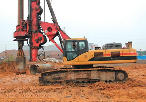 內(nèi)江旋挖鉆機(jī)租賃公司