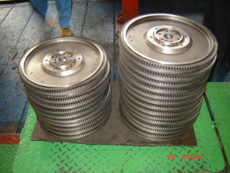 供應朝柴發(fā)動機配件4102B飛輪總成，朝柴配件銷售官網(wǎng)接受訂單