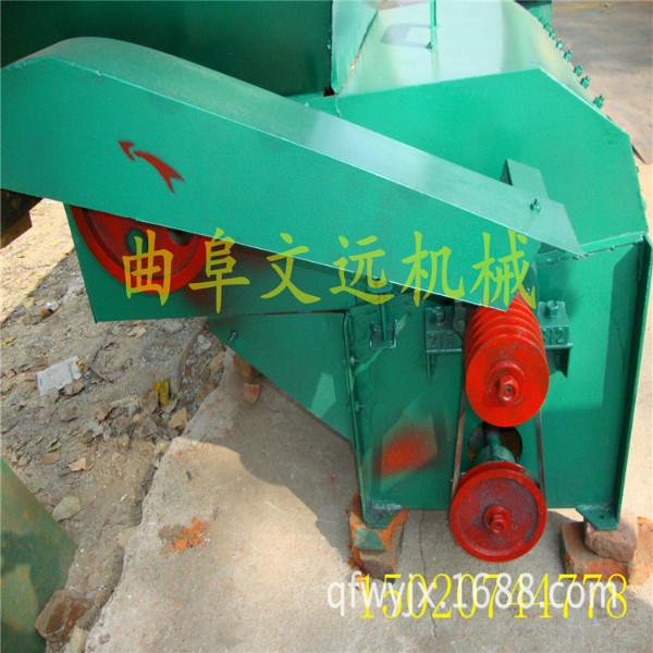 供應(yīng)大型錘片式秸稈粉碎機(jī)直銷