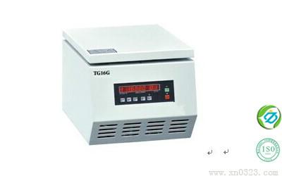 臺(tái)式高速離心機(jī)圖片