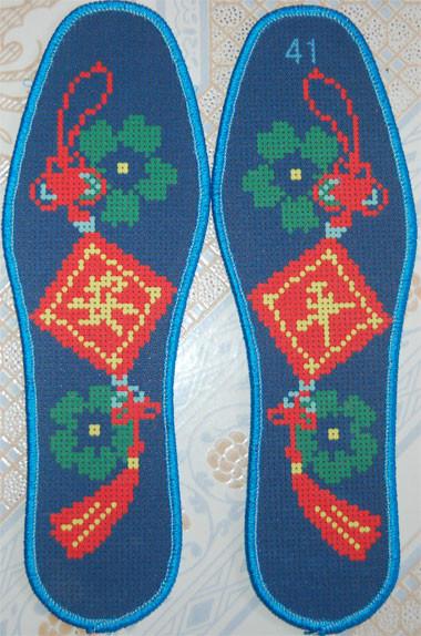 供應(yīng)河北河南湖北*十字繡鞋墊 品質(zhì)更優(yōu)