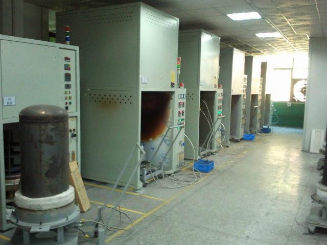 供應(yīng)銅管熱管焼結(jié)爐升降式鐘罩爐氣氛爐