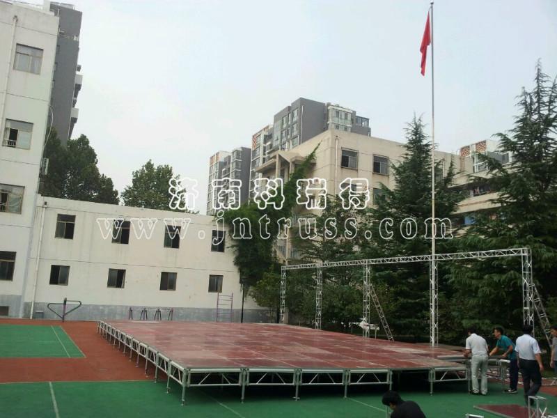 供應(yīng)活動折疊舞臺拼裝升降演出舞臺