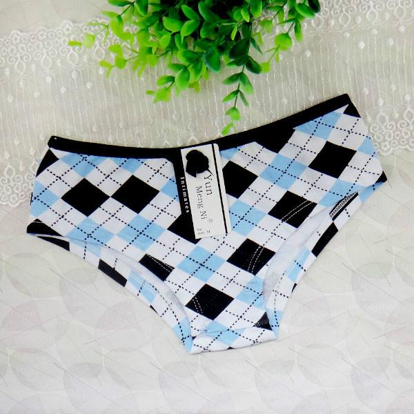 供應(yīng)女士全棉外貿(mào)內(nèi)褲批發(fā) 廠家批發(fā)全棉女士?jī)?nèi)褲 外貿(mào)印花女式內(nèi)褲