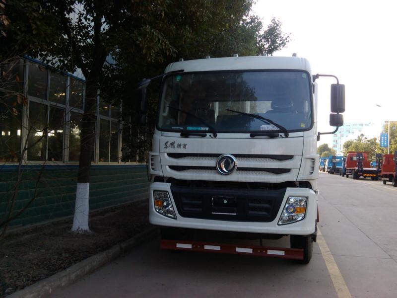 供應(yīng)東風(fēng)特商隨車吊平板運(yùn)輸車應(yīng)