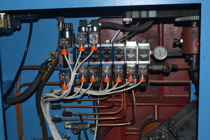 供應(yīng)合金鋸片磨齒機(jī)