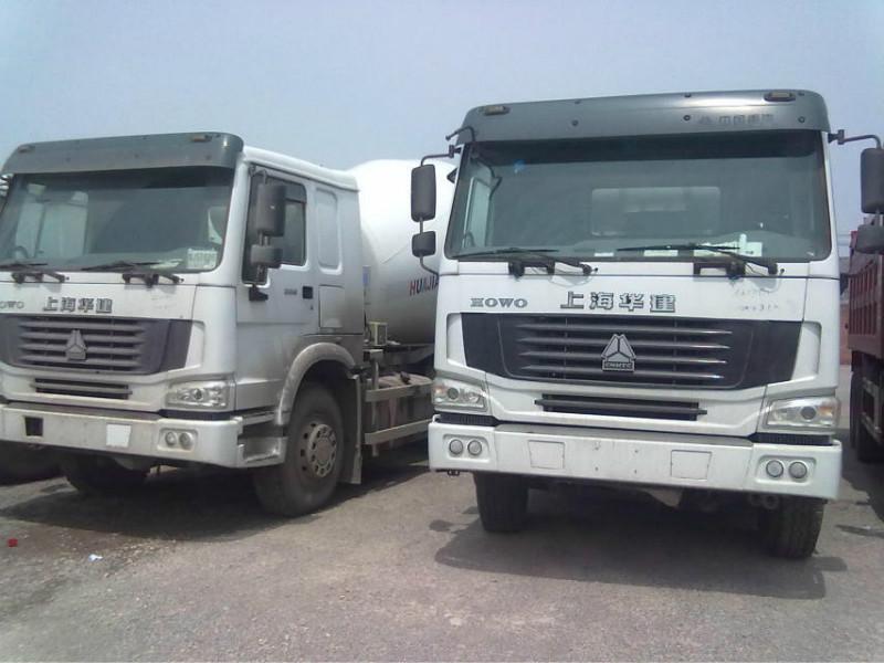 供應(yīng)斯太爾王攪拌車圖片，濟(jì)南斯太爾王攪拌車圖片，