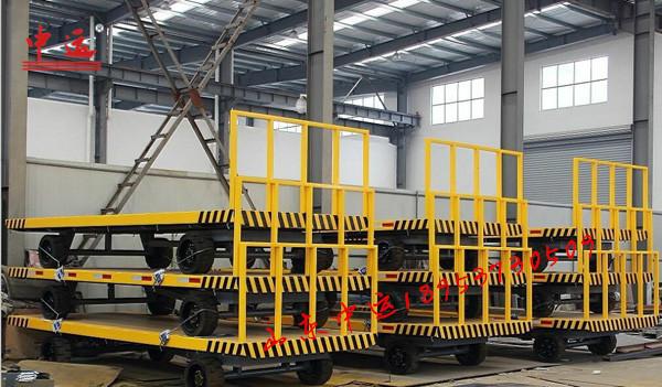 供應(yīng)2T插樁式平板拖車，2T翻轉(zhuǎn)圍欄拖車，平板拖車廠家