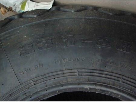 供應(yīng)壓路機輪胎23.1-26