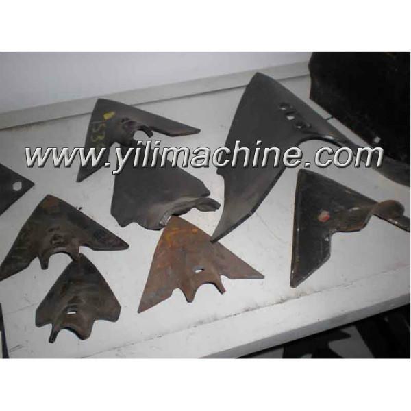 供應(yīng)農(nóng)機(jī)配件，廠家定做生產(chǎn)各種耙片，松土鏟，犁尖，各種農(nóng)機(jī)配件