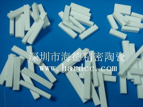 供應(yīng)耐高溫絕緣陶瓷件