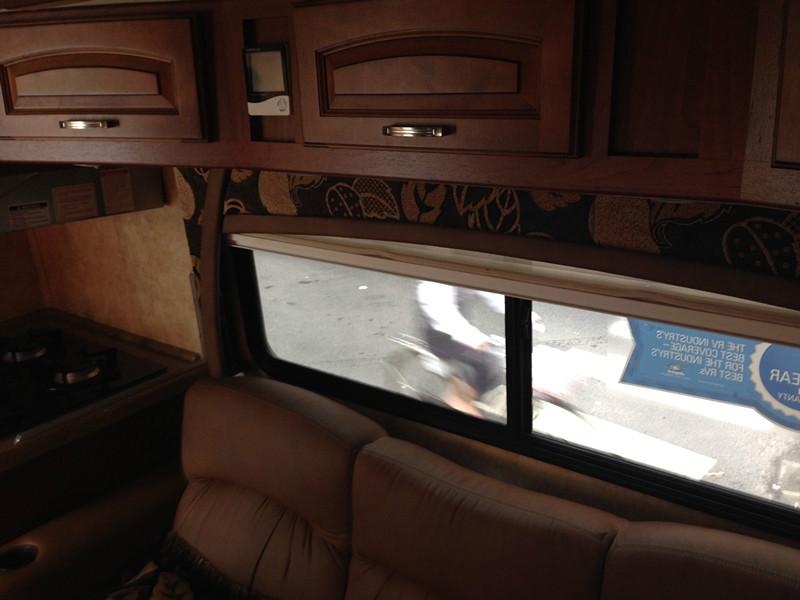 供應(yīng)浙江特價租房車