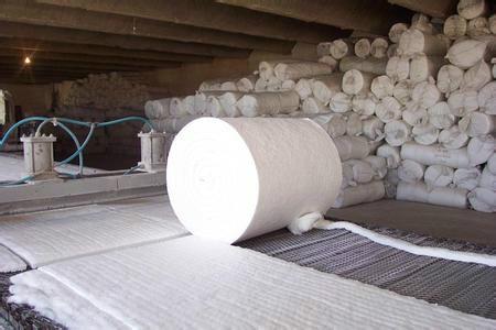 汽車行業(yè)用陶瓷纖維毯淄博高樂圖片
