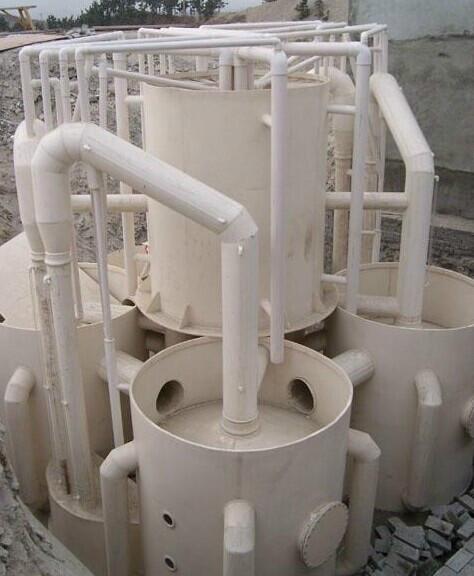 青島游泳池水循環(huán)設(shè)備七層精濾機(jī)圖片