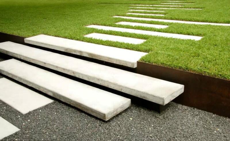 供應(yīng)上海銹鋼板/地面鋪裝用鋼板批發(fā)零售價格