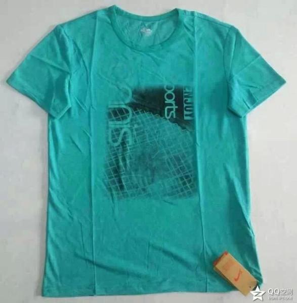 供應(yīng)品牌運(yùn)動(dòng)外貿(mào)服裝庫存批發(fā)