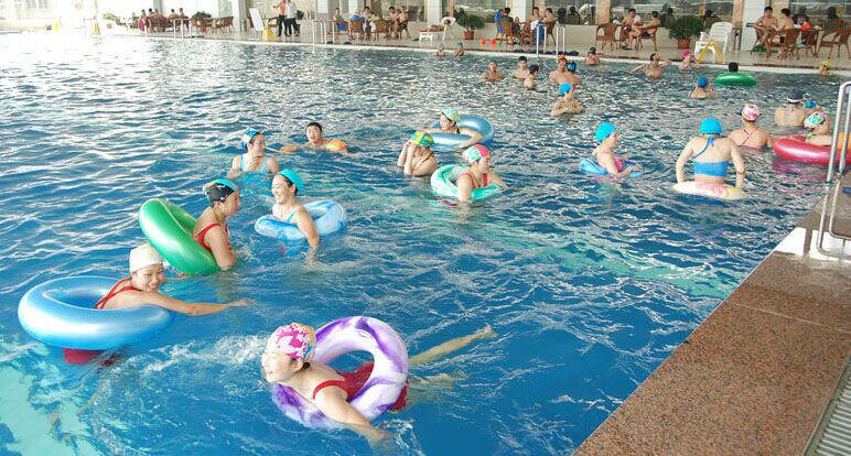 供應(yīng)游泳池水處理設(shè)備*價廠家