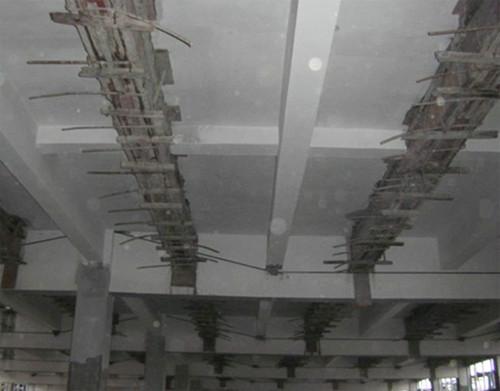 沙井專業(yè)廠房伸縮裂縫補漏工程圖片