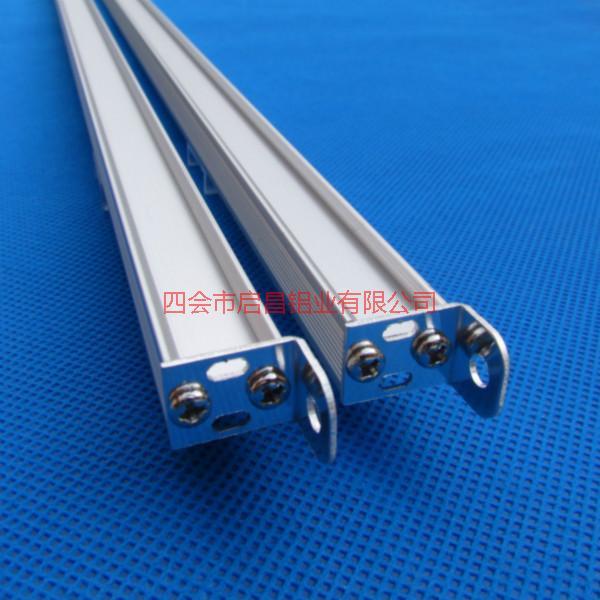 江蘇硬燈條外殼那里最好圖片