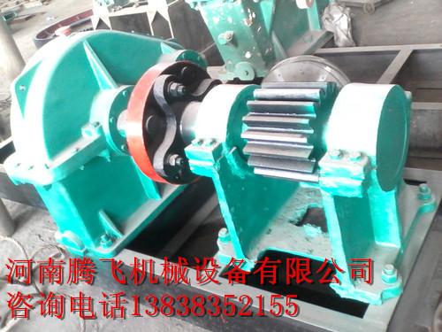 900球磨機(jī)小齒輪過橋?qū)Ｓ门季蛨D片/900球磨機(jī)小齒輪過橋?qū)Ｓ门季蜆影鍒D (2)