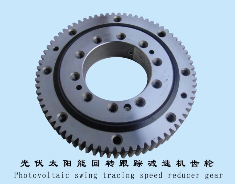 供應(yīng)光伏太陽能回轉(zhuǎn)跟蹤減速機