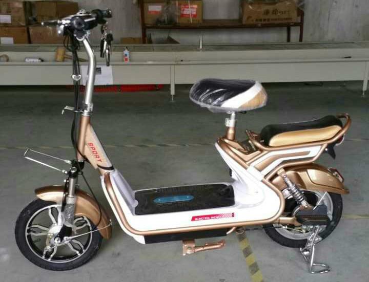 小蘋果6代電動車圖片