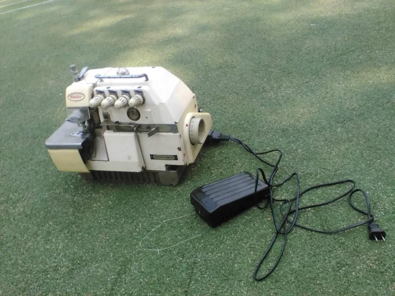 供應(yīng)用于制作秋衣褲的石家莊四線(xiàn)鎖邊機(jī)的價(jià)格哪里買(mǎi)包縫機(jī)