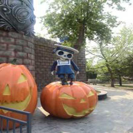 供應山東鬼屋設計制作廠家系列鬼故事制作玻璃鋼人物場景