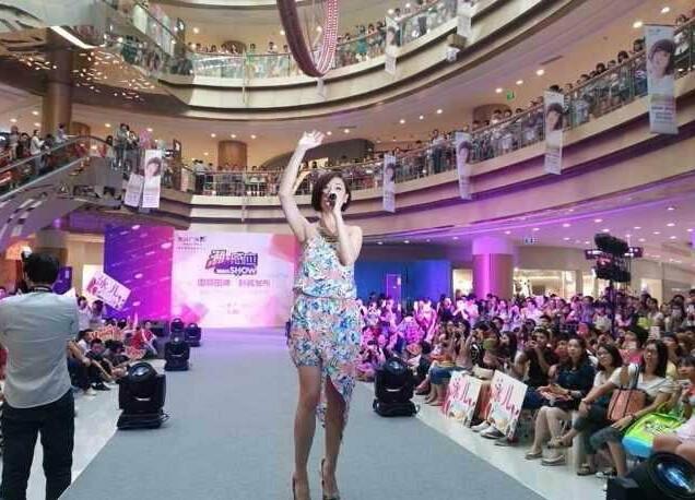 提供北京演出節(jié)目:魔術(shù)、變臉、雜技、民樂、舞蹈等