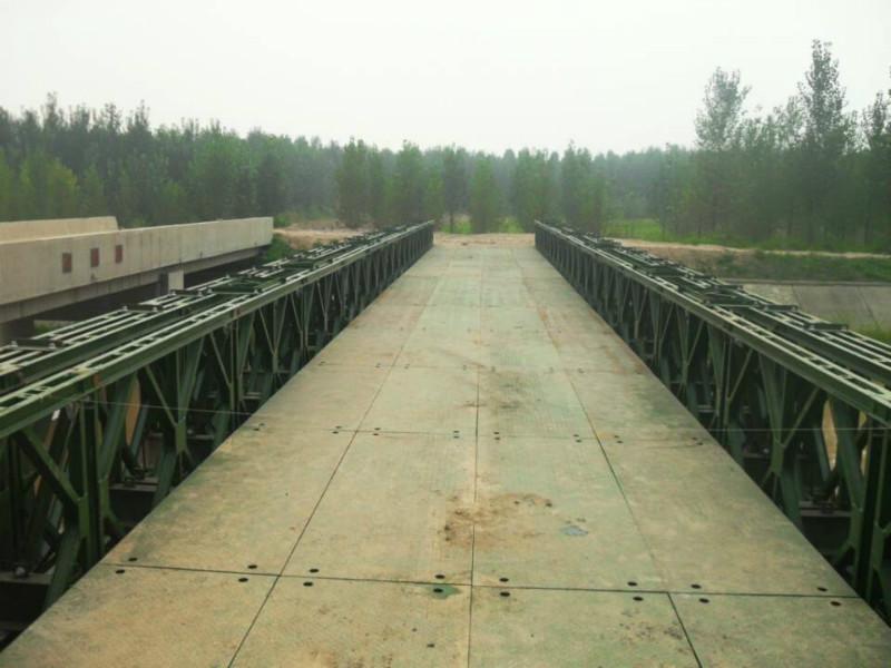 供應(yīng)貝雷鋼橋、貝雷鋼橋生產(chǎn)廠家，貝雷鋼橋設(shè)計(jì)及安裝，五洲鋼橋有限公司
