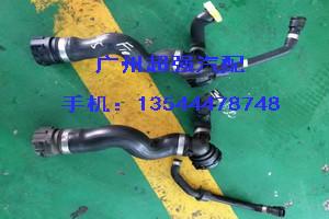 寶馬F18水管圖片