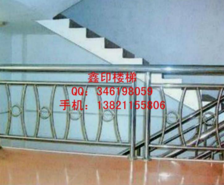 供應(yīng)不銹鋼扶手不銹鋼護(hù)欄不銹鋼